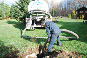 pumping out septic tank